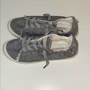 Tommy Bahama women’s 8 shoes new